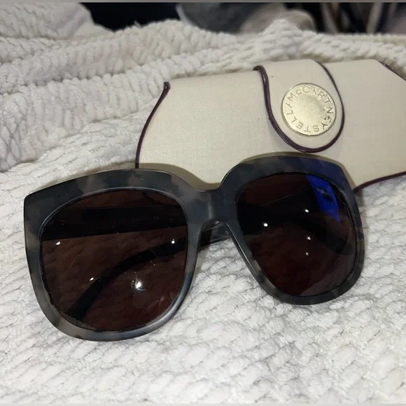 Stella McCartney Sunglasses - Vintage - Rare 🤩 - Picture 4 of 13